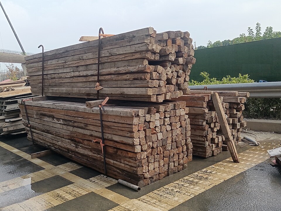 Wooden sleepers in stock